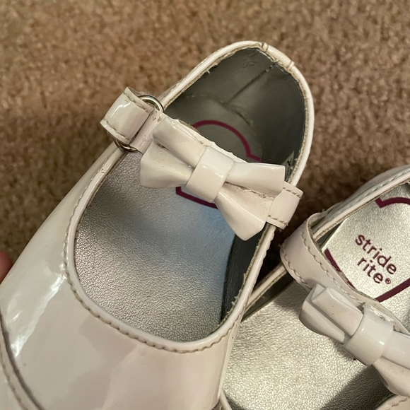 Stride Rite Mirren Toddler size 4 White patent leather dress shoes - Picture 7 of 8